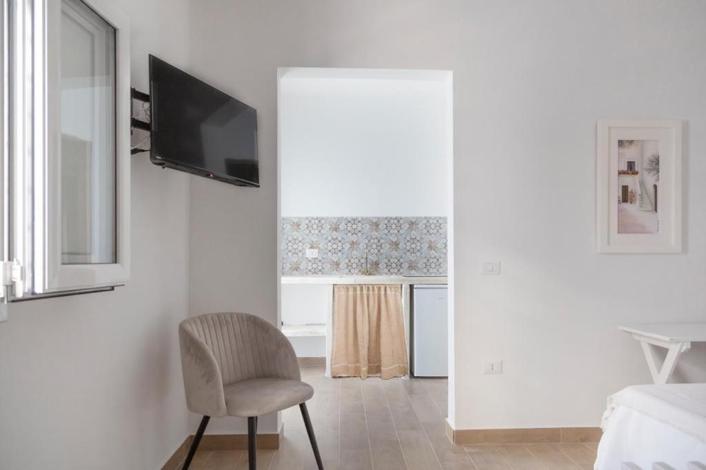 Lovin Puglia Vacation Bed & Breakfast Bari Bagian luar foto