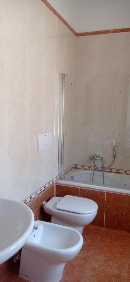 Lovin Puglia Vacation Bed & Breakfast Bari Bagian luar foto