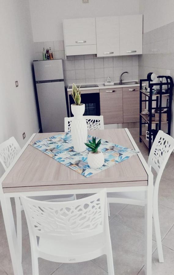 Lovin Puglia Vacation Bed & Breakfast Bari Bagian luar foto